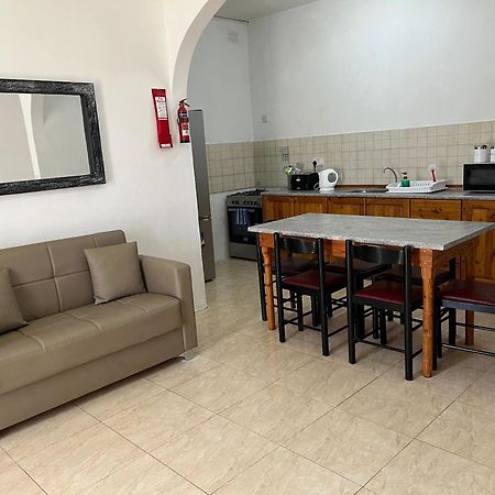 Gozo Belle Mare Apartments มาร์ซาลฟอร์น ภายนอก รูปภาพ